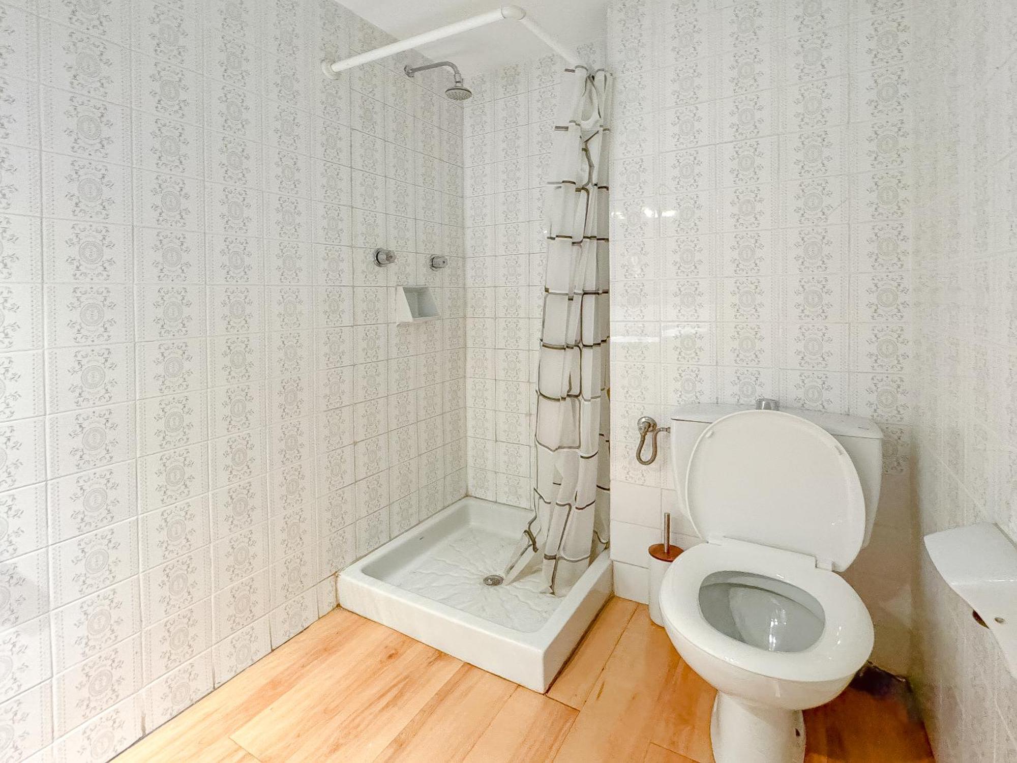 Lovely Rooms In Shared Apartment Gracia Neighborhood برشلونة المظهر الخارجي الصورة